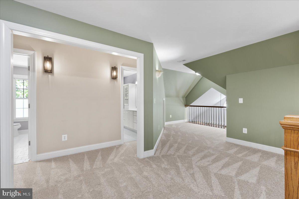 8606 LAROQUE RUN DR, FREDERICKSBURG, Virginia 22407, 5 Bedrooms Bedrooms, ,4 BathroomsBathrooms,Residential,For sale,8606 LAROQUE RUN DR,VASP2032618 MLS # VASP2032618