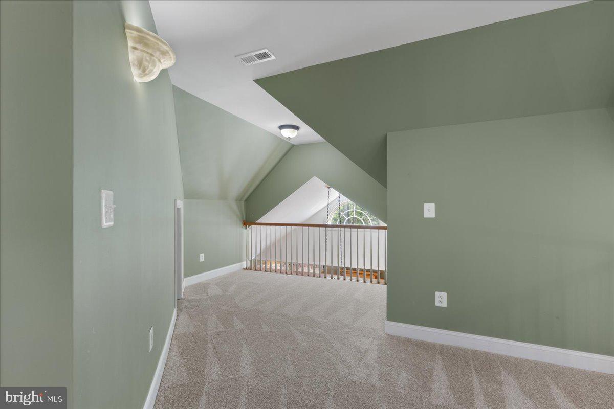 8606 LAROQUE RUN DR, FREDERICKSBURG, Virginia 22407, 5 Bedrooms Bedrooms, ,4 BathroomsBathrooms,Residential,For sale,8606 LAROQUE RUN DR,VASP2032618 MLS # VASP2032618