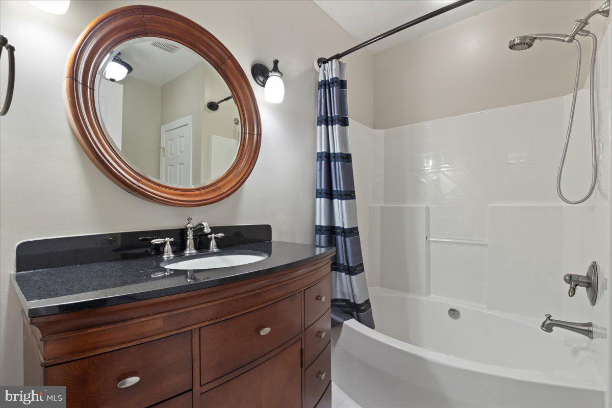 8606 LAROQUE RUN DR, FREDERICKSBURG, Virginia 22407, 5 Bedrooms Bedrooms, ,4 BathroomsBathrooms,Residential,For sale,8606 LAROQUE RUN DR,VASP2032618 MLS # VASP2032618