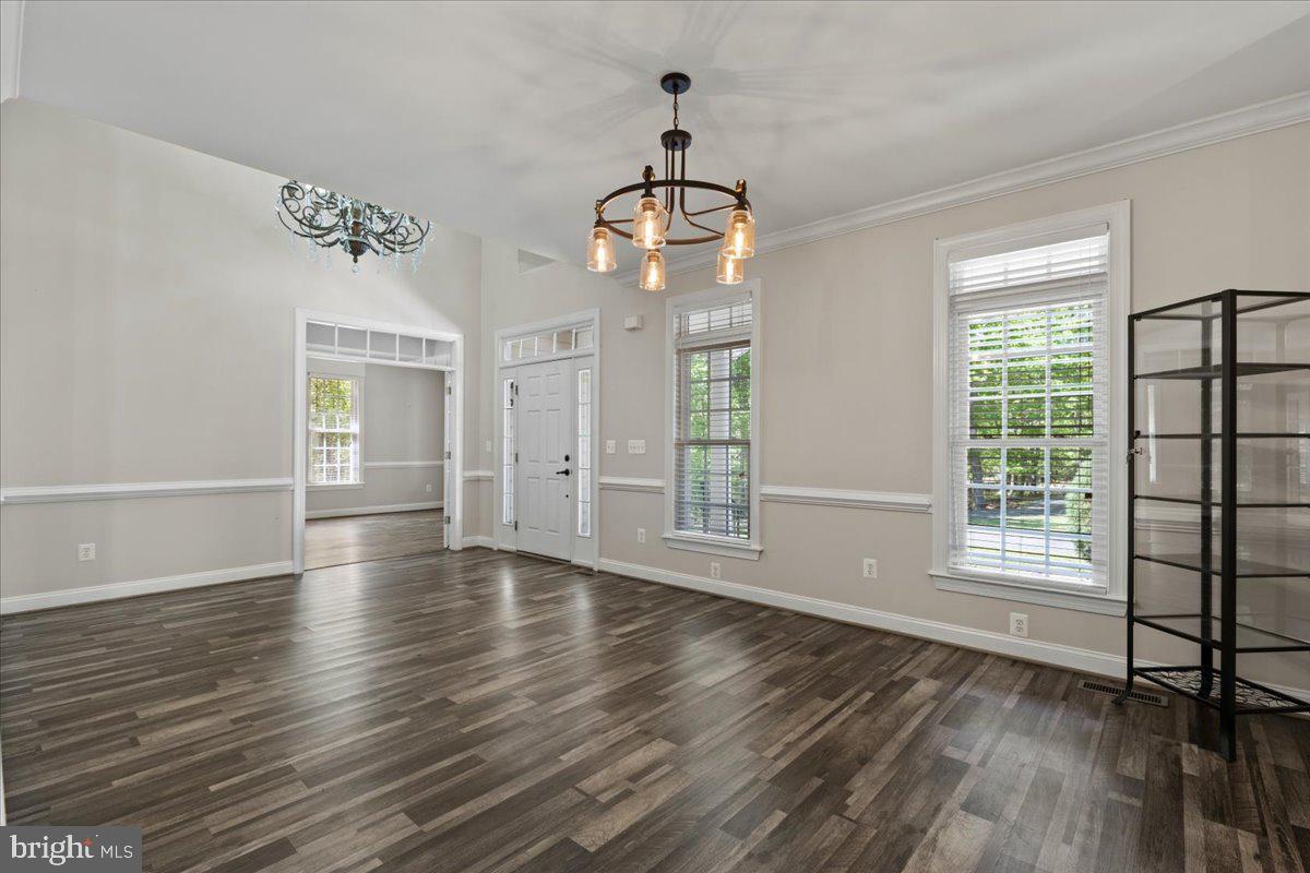 8606 LAROQUE RUN DR, FREDERICKSBURG, Virginia 22407, 5 Bedrooms Bedrooms, ,4 BathroomsBathrooms,Residential,For sale,8606 LAROQUE RUN DR,VASP2032618 MLS # VASP2032618