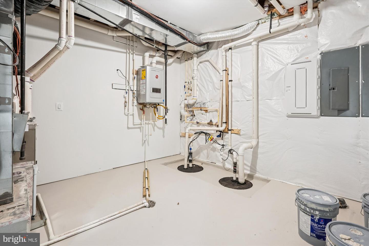 6707 HALLWOOD AVE, FALLS CHURCH, Virginia 22046, 6 Bedrooms Bedrooms, ,6 BathroomsBathrooms,Residential,For sale,6707 HALLWOOD AVE,VAFX2280276 MLS # VAFX2280276 6707 HALLWOOD AVE, FALLS CHURCH, Virginia 22046, 6 Bedrooms Bedrooms, ,6 BathroomsBathrooms,Residential,For sale,6707 HALLWOOD AVE,VAFX2280276 MLS # VAFX2280276