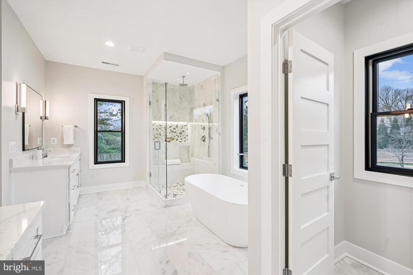 6707 HALLWOOD AVE, FALLS CHURCH, Virginia 22046, 6 Bedrooms Bedrooms, ,6 BathroomsBathrooms,Residential,For sale,6707 HALLWOOD AVE,VAFX2280276 MLS # VAFX2280276 6707 HALLWOOD AVE, FALLS CHURCH, Virginia 22046, 6 Bedrooms Bedrooms, ,6 BathroomsBathrooms,Residential,For sale,6707 HALLWOOD AVE,VAFX2280276 MLS # VAFX2280276