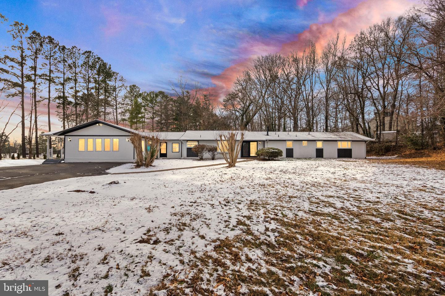 9521 FOSTERN LN, MANASSAS, Virginia 20112, 4 Bedrooms Bedrooms, ,2 BathroomsBathrooms,Residential,For sale,9521 FOSTERN LN,VAPW2108566 MLS # VAPW2108566