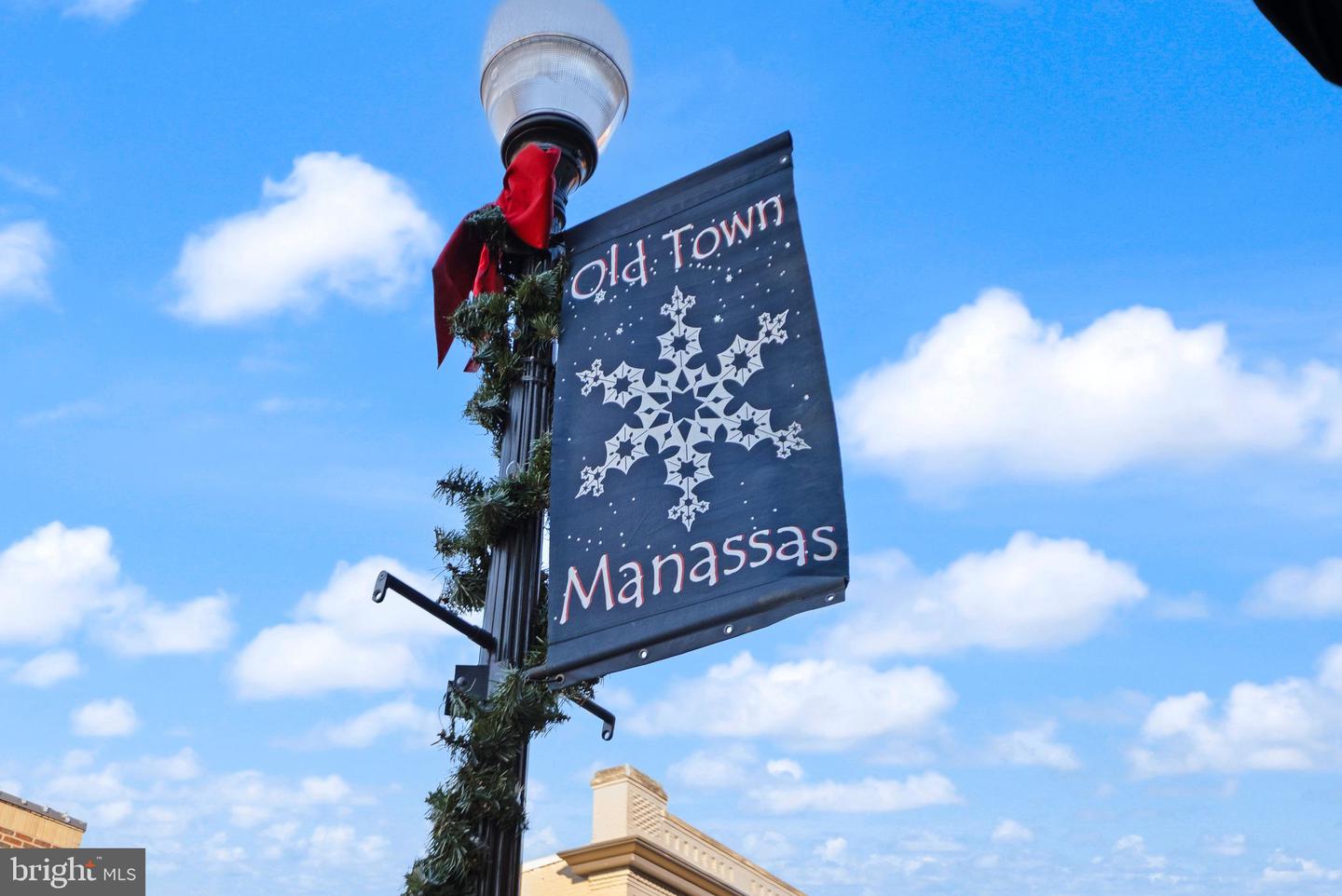 9521 FOSTERN LN, MANASSAS, Virginia 20112, 4 Bedrooms Bedrooms, ,2 BathroomsBathrooms,Residential,For sale,9521 FOSTERN LN,VAPW2108566 MLS # VAPW2108566