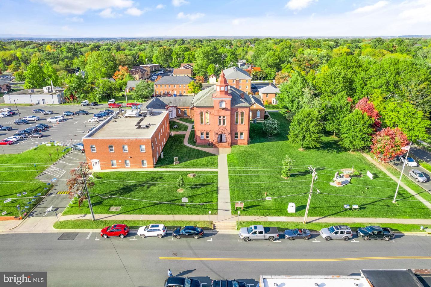 9521 FOSTERN LN, MANASSAS, Virginia 20112, 4 Bedrooms Bedrooms, ,2 BathroomsBathrooms,Residential,For sale,9521 FOSTERN LN,VAPW2108566 MLS # VAPW2108566