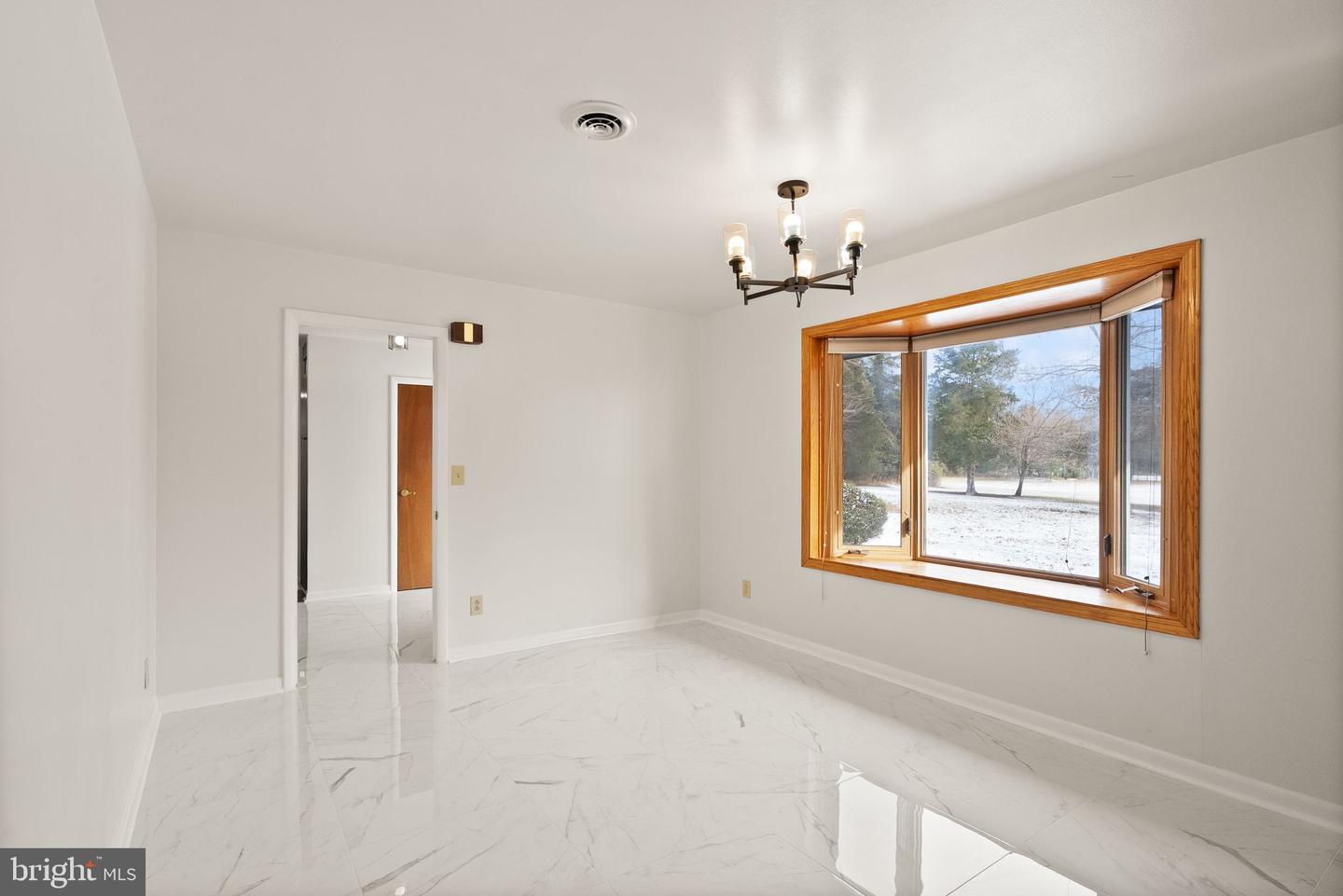 9521 FOSTERN LN, MANASSAS, Virginia 20112, 4 Bedrooms Bedrooms, ,2 BathroomsBathrooms,Residential,For sale,9521 FOSTERN LN,VAPW2108566 MLS # VAPW2108566