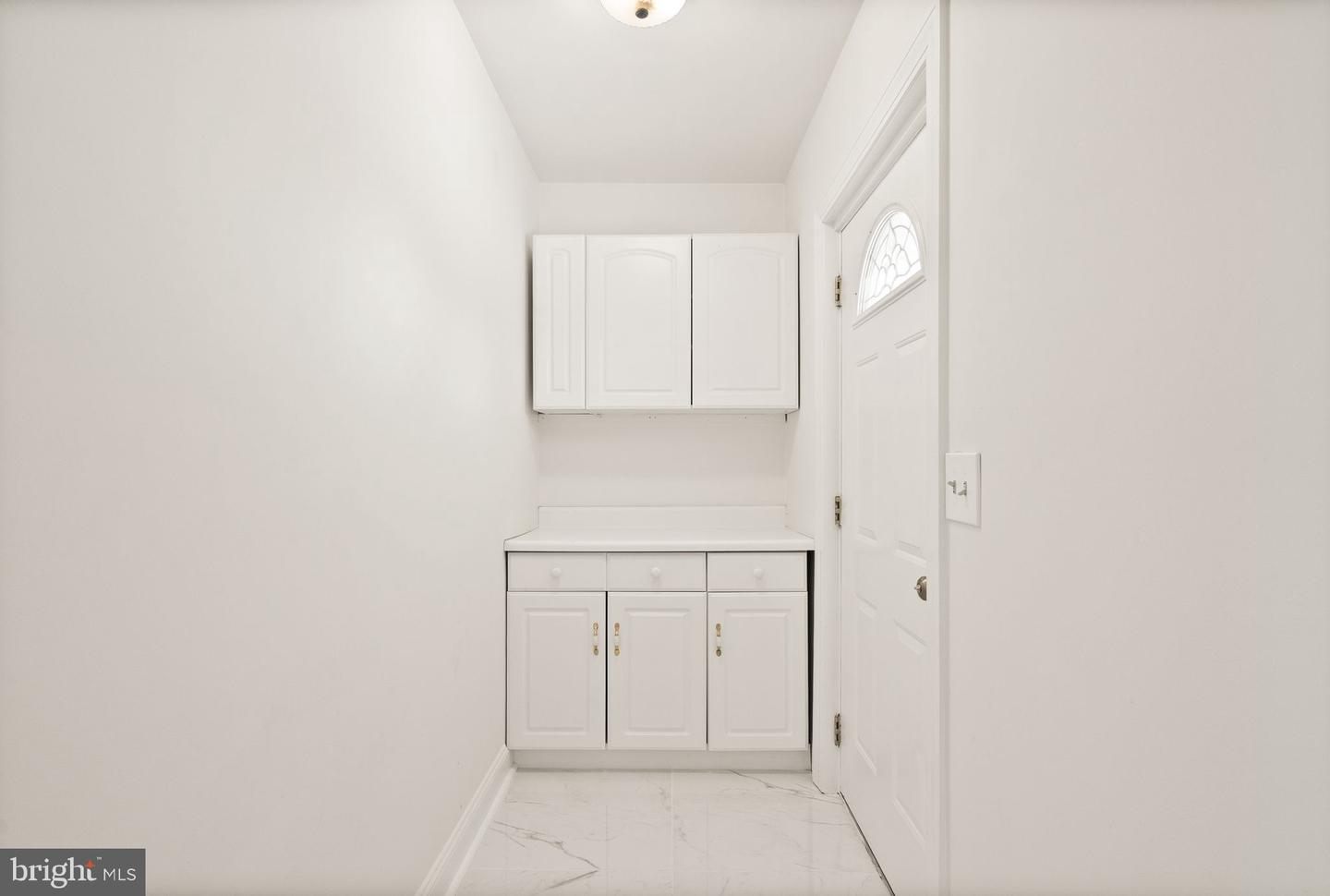 9521 FOSTERN LN, MANASSAS, Virginia 20112, 4 Bedrooms Bedrooms, ,2 BathroomsBathrooms,Residential,For sale,9521 FOSTERN LN,VAPW2108566 MLS # VAPW2108566