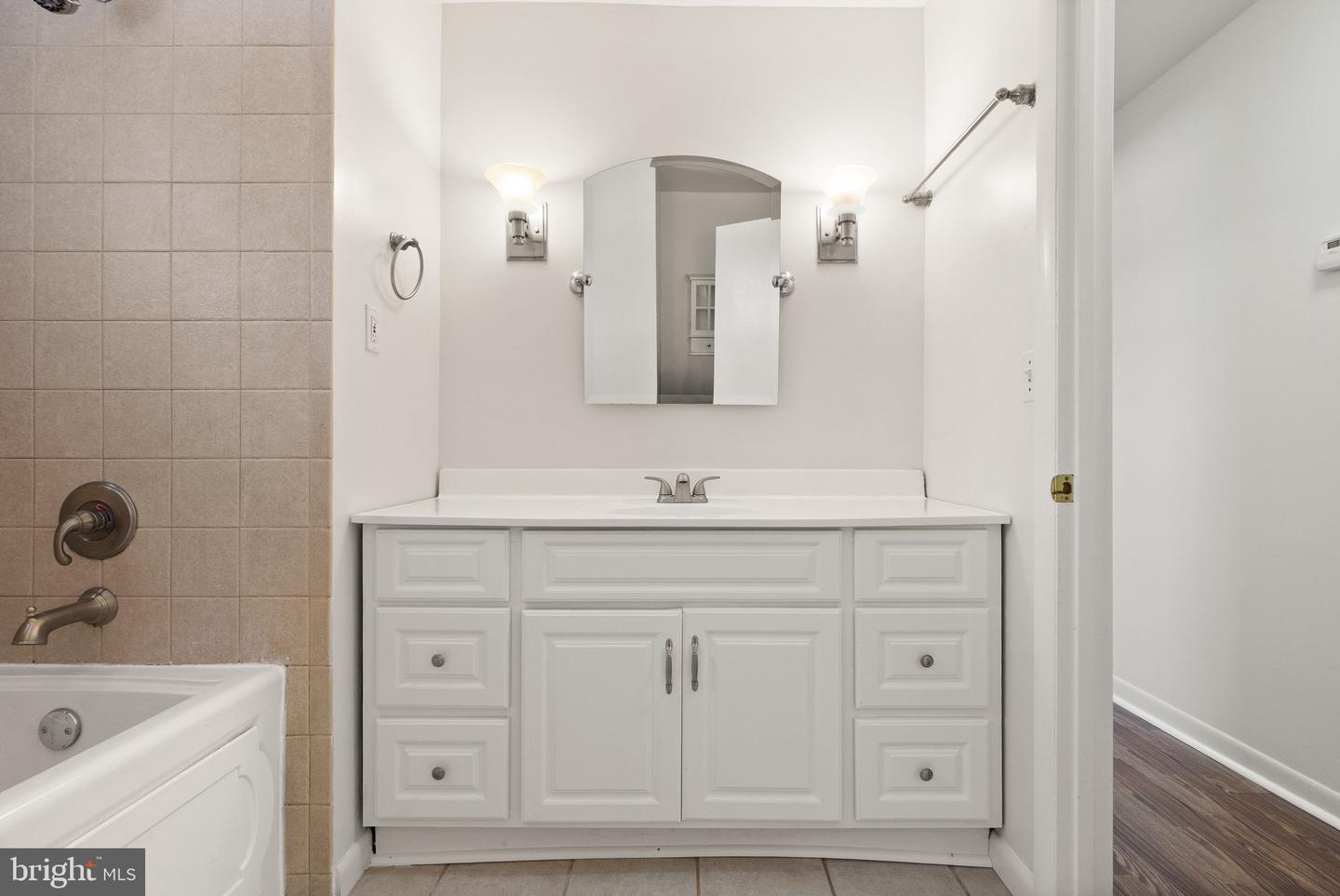 9521 FOSTERN LN, MANASSAS, Virginia 20112, 4 Bedrooms Bedrooms, ,2 BathroomsBathrooms,Residential,For sale,9521 FOSTERN LN,VAPW2108566 MLS # VAPW2108566