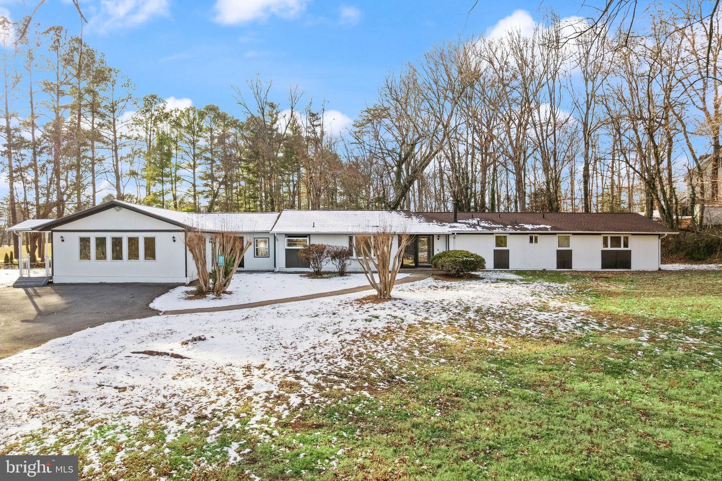 9521 FOSTERN LN, MANASSAS, Virginia 20112, 4 Bedrooms Bedrooms, ,2 BathroomsBathrooms,Residential,For sale,9521 FOSTERN LN,VAPW2108566 MLS # VAPW2108566