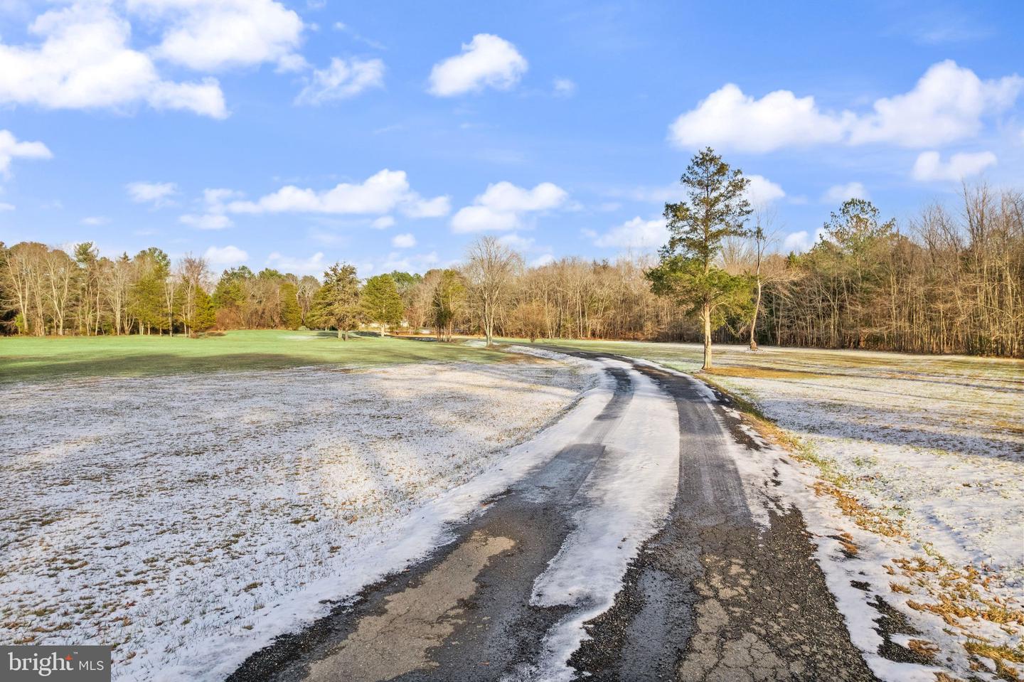 9521 FOSTERN LN, MANASSAS, Virginia 20112, 4 Bedrooms Bedrooms, ,2 BathroomsBathrooms,Residential,For sale,9521 FOSTERN LN,VAPW2108566 MLS # VAPW2108566