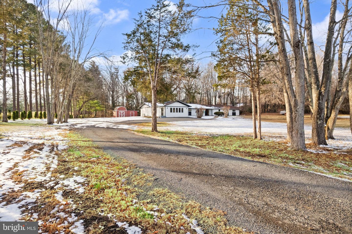 9521 FOSTERN LN, MANASSAS, Virginia 20112, 4 Bedrooms Bedrooms, ,2 BathroomsBathrooms,Residential,For sale,9521 FOSTERN LN,VAPW2108566 MLS # VAPW2108566