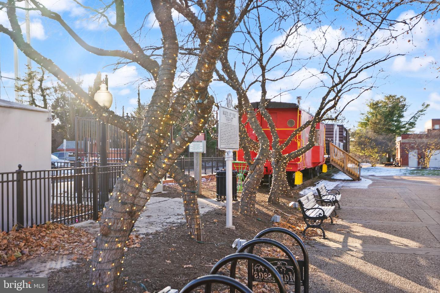 9521 FOSTERN LN, MANASSAS, Virginia 20112, 4 Bedrooms Bedrooms, ,2 BathroomsBathrooms,Residential,For sale,9521 FOSTERN LN,VAPW2108566 MLS # VAPW2108566