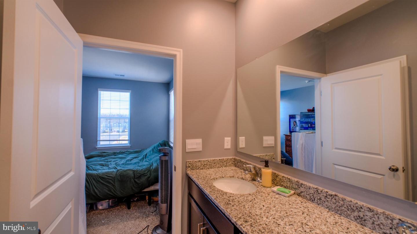 122 CLERKENWELL DR, STEPHENS CITY, Virginia 22655, 4 Bedrooms Bedrooms, ,3 BathroomsBathrooms,Residential,For sale,122 CLERKENWELL DR,VAFV2038476 MLS # VAFV2038476