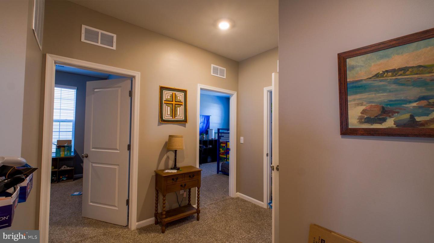 122 CLERKENWELL DR, STEPHENS CITY, Virginia 22655, 4 Bedrooms Bedrooms, ,3 BathroomsBathrooms,Residential,For sale,122 CLERKENWELL DR,VAFV2038476 MLS # VAFV2038476