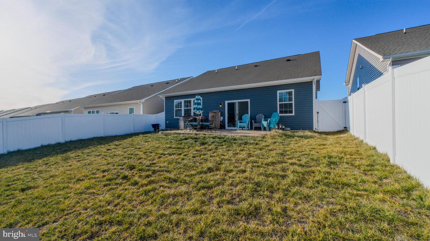 122 CLERKENWELL DR, STEPHENS CITY, Virginia 22655, 4 Bedrooms Bedrooms, ,3 BathroomsBathrooms,Residential,For sale,122 CLERKENWELL DR,VAFV2038476 MLS # VAFV2038476