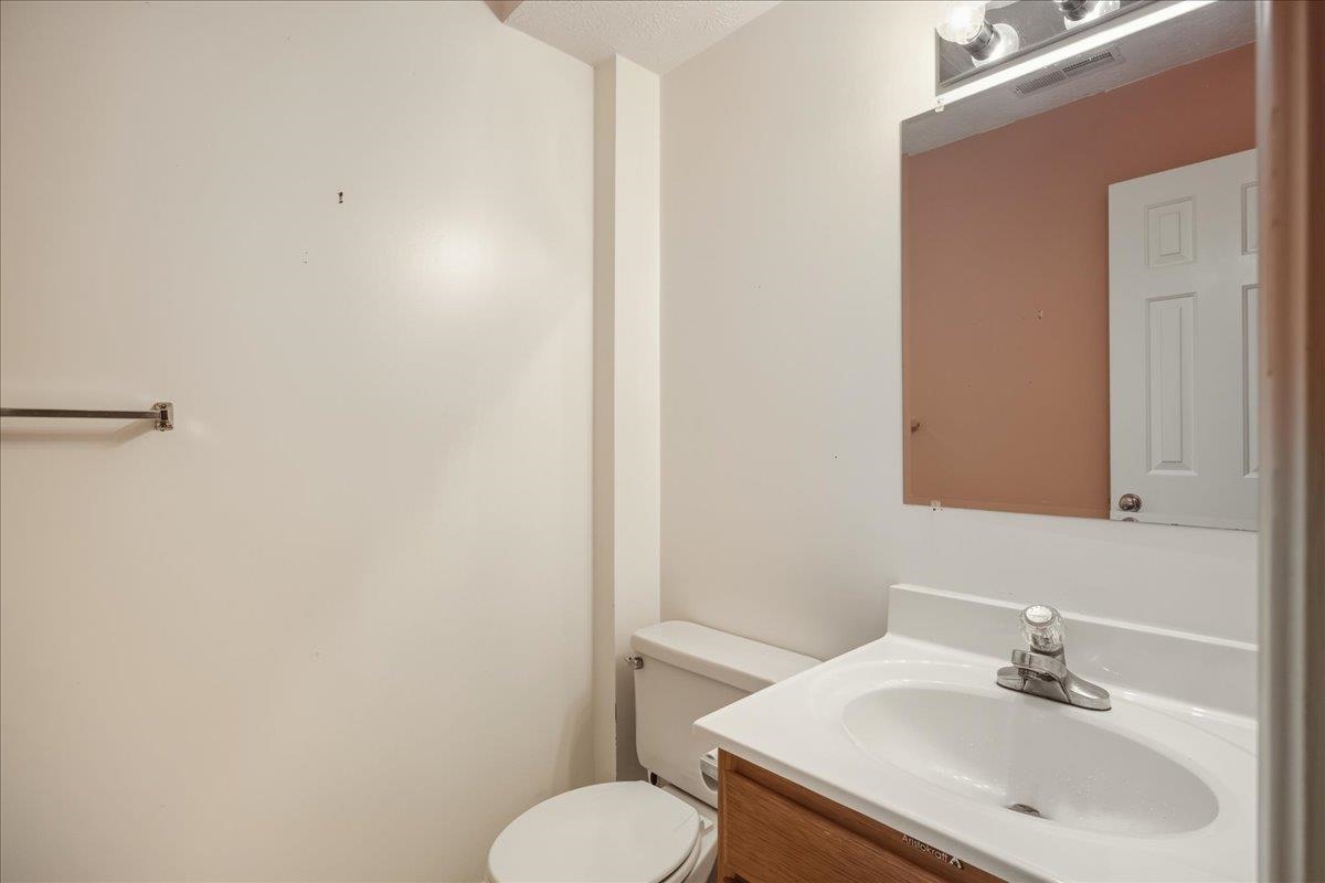 25 STONERIDGE DR, WAYNESBORO, Virginia 22980, ,Commercial,25 STONERIDGE DR,671971 MLS # 671971