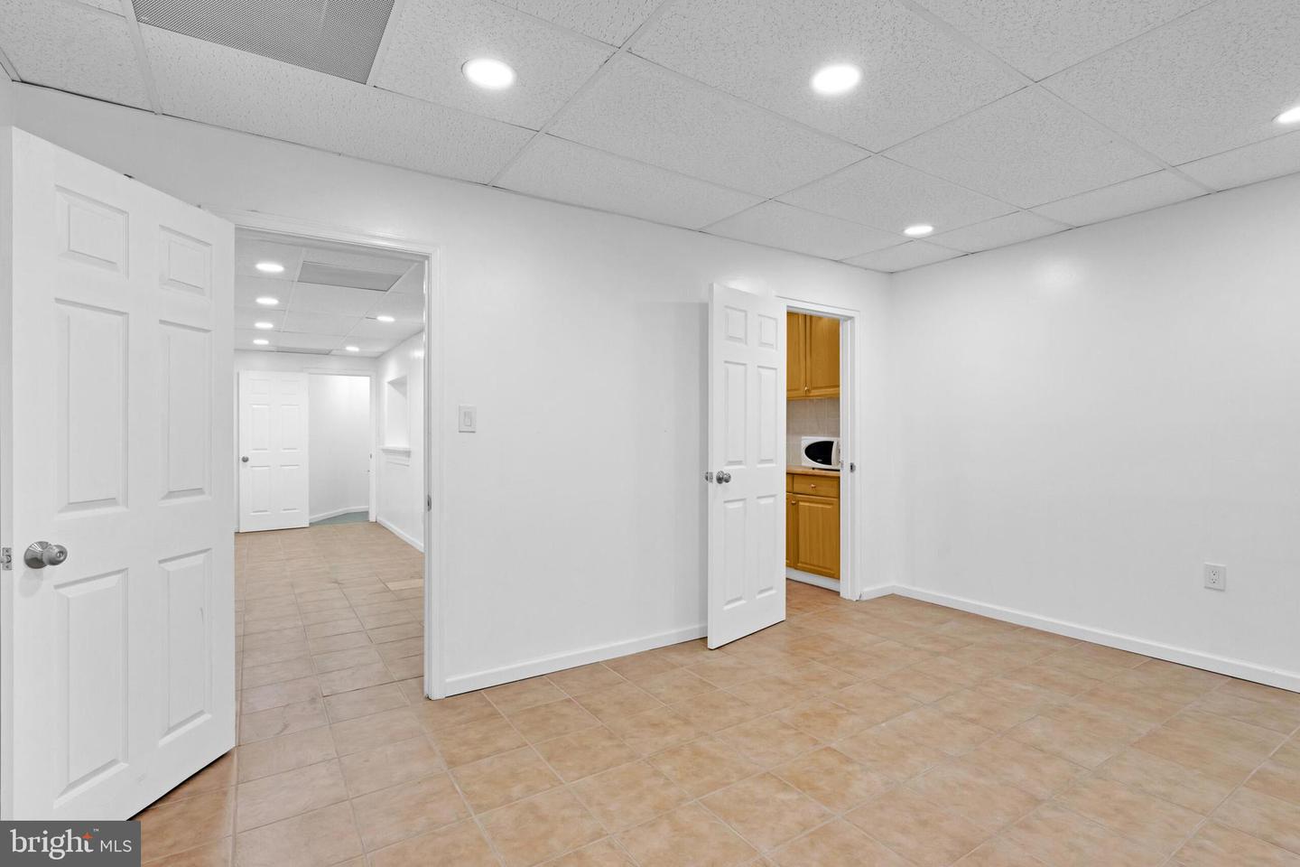 5565 COLUMBIA PIKE #115, ARLINGTON, Virginia 22204, ,Land,For sale,5565 COLUMBIA PIKE #115,VAAR2056092 MLS # VAAR2056092