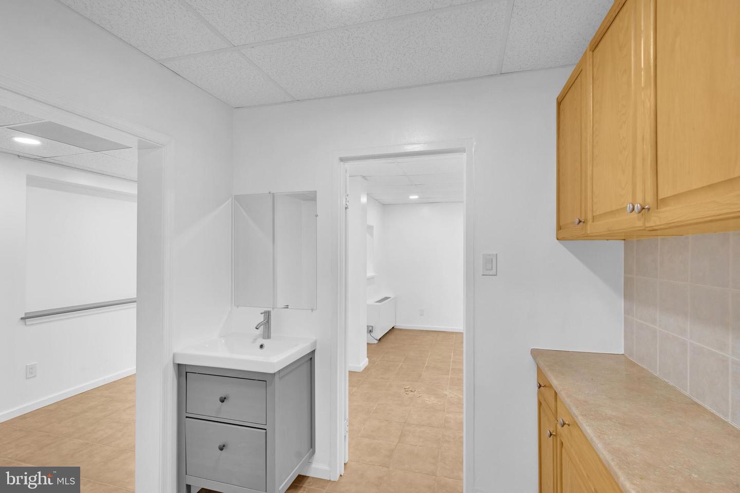 5565 COLUMBIA PIKE #115, ARLINGTON, Virginia 22204, ,Land,For sale,5565 COLUMBIA PIKE #115,VAAR2056092 MLS # VAAR2056092