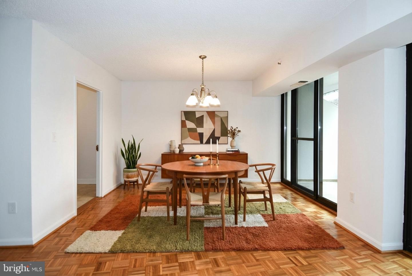 1300 CRYSTAL DR #310-S, ARLINGTON, Virginia 22202, 2 Bedrooms Bedrooms, 5 Rooms Rooms,2 BathroomsBathrooms,Residential,For sale,1300 CRYSTAL DR #310-S,VAAR2052846 MLS # VAAR2052846