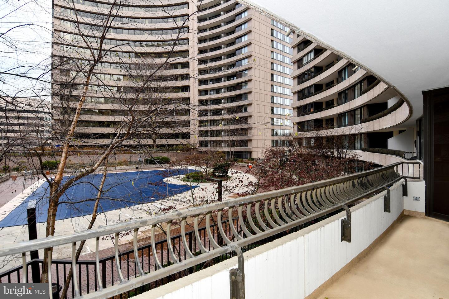 1300 CRYSTAL DR #310-S, ARLINGTON, Virginia 22202, 2 Bedrooms Bedrooms, 5 Rooms Rooms,2 BathroomsBathrooms,Residential,For sale,1300 CRYSTAL DR #310-S,VAAR2052846 MLS # VAAR2052846