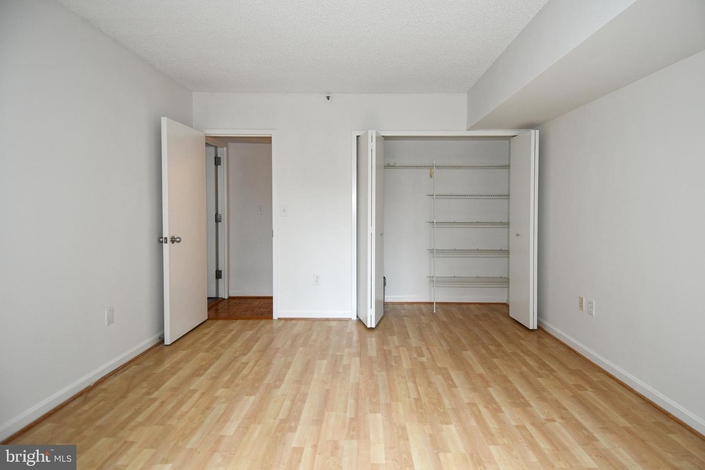 1300 CRYSTAL DR #310-S, ARLINGTON, Virginia 22202, 2 Bedrooms Bedrooms, 5 Rooms Rooms,2 BathroomsBathrooms,Residential,For sale,1300 CRYSTAL DR #310-S,VAAR2052846 MLS # VAAR2052846