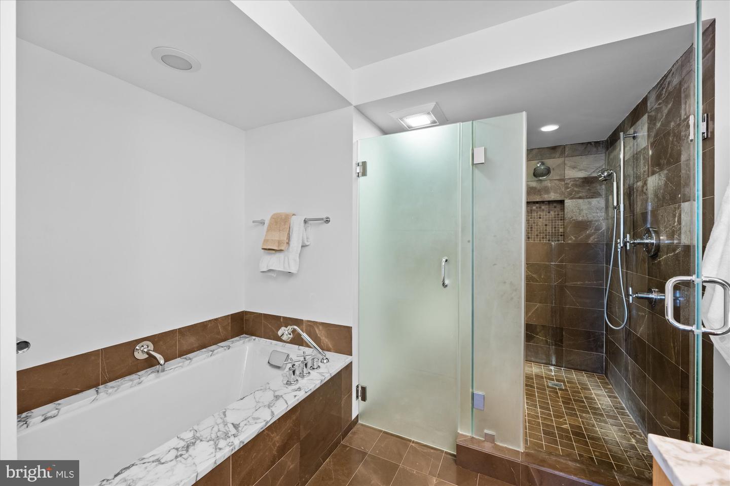 4750 41ST ST NW #507, WASHINGTON, District Of Columbia 20016, 3 Bedrooms Bedrooms, 6 Rooms Rooms,2 BathroomsBathrooms,Residential,For sale,4750 41ST ST NW #507,DCDC2185998 MLS # DCDC2185998 4750 41ST ST NW #507, WASHINGTON, District Of Columbia 20016, 3 Bedrooms Bedrooms, 6 Rooms Rooms,2 BathroomsBathrooms,Residential,For sale,4750 41ST ST NW #507,DCDC2185998 MLS # DCDC2185998