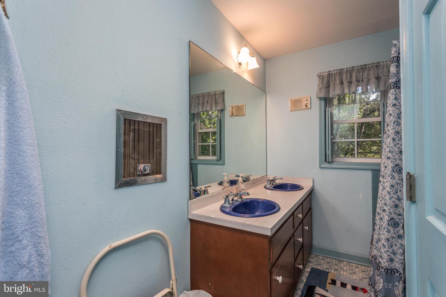 126 ARMSTRONG PL, WINCHESTER, Virginia 22602, 4 Bedrooms Bedrooms, ,3 BathroomsBathrooms,Residential,For sale,126 ARMSTRONG PL,VAFV2032860 MLS # VAFV2032860