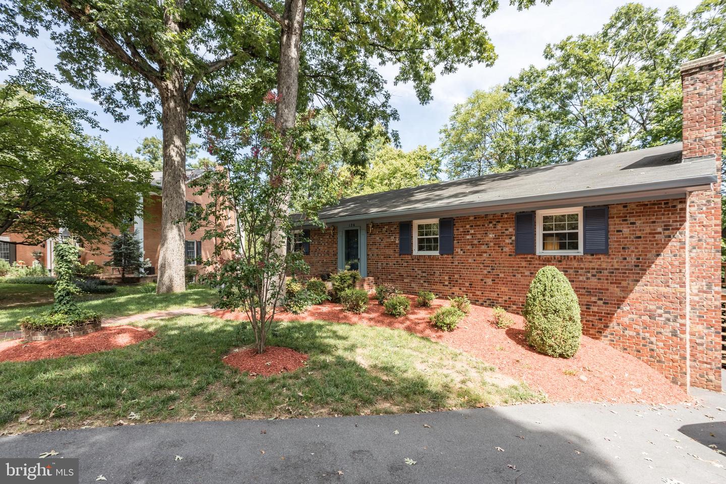 126 ARMSTRONG PL, WINCHESTER, Virginia 22602, 4 Bedrooms Bedrooms, ,3 BathroomsBathrooms,Residential,For sale,126 ARMSTRONG PL,VAFV2032860 MLS # VAFV2032860