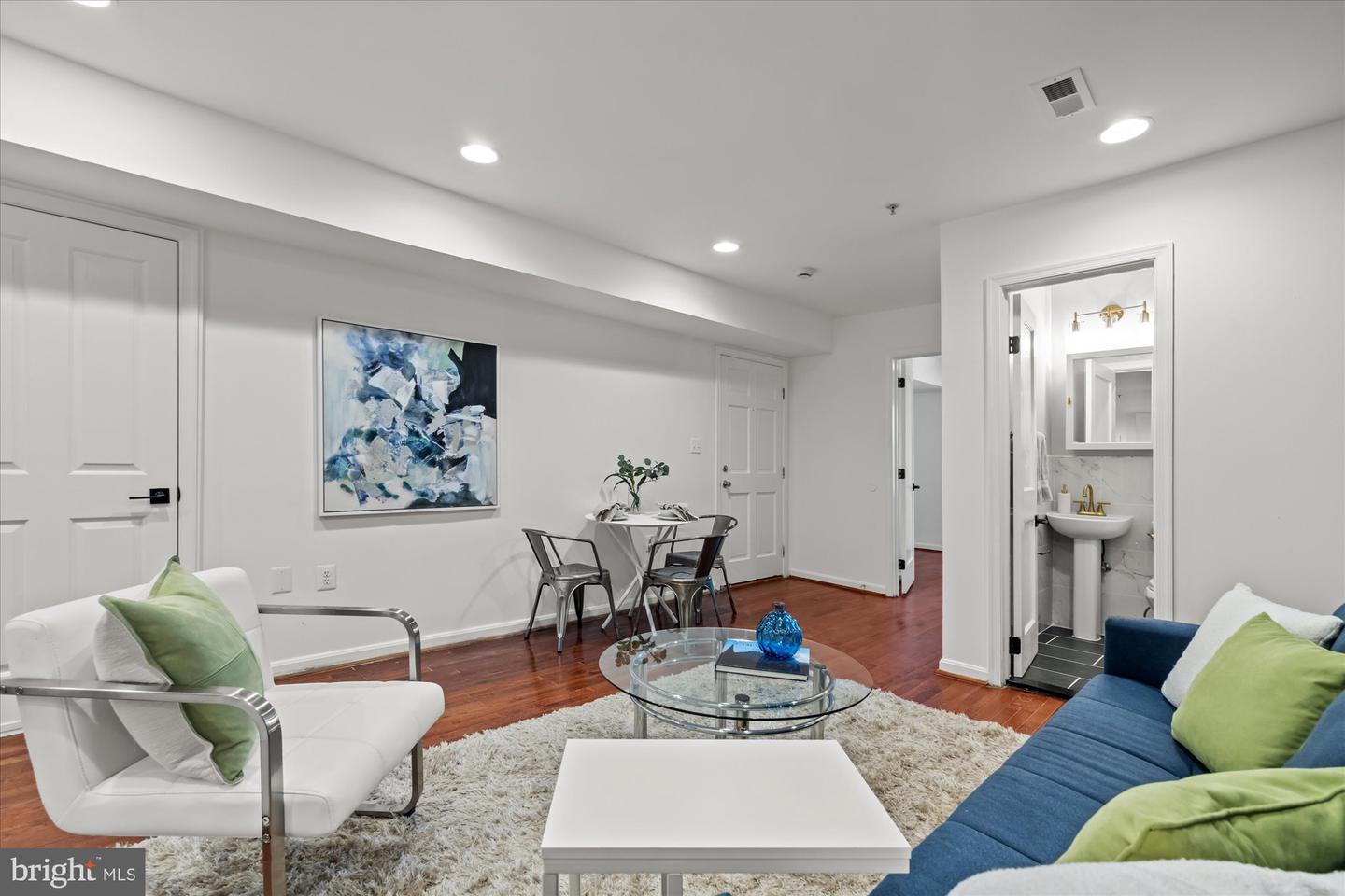 1241 18TH ST NE #3, WASHINGTON, District Of Columbia 20002, 2 Bedrooms Bedrooms, ,2 BathroomsBathrooms,Residential,For sale,1241 18TH ST NE #3,DCDC2197954 MLS # DCDC2197954