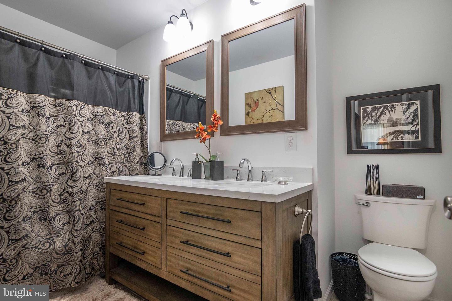 252 PARKSIDE CT, WOODSTOCK, Virginia 22664, 3 Bedrooms Bedrooms, ,2 BathroomsBathrooms,Residential,For sale,252 PARKSIDE CT,VASH2011304 MLS # VASH2011304