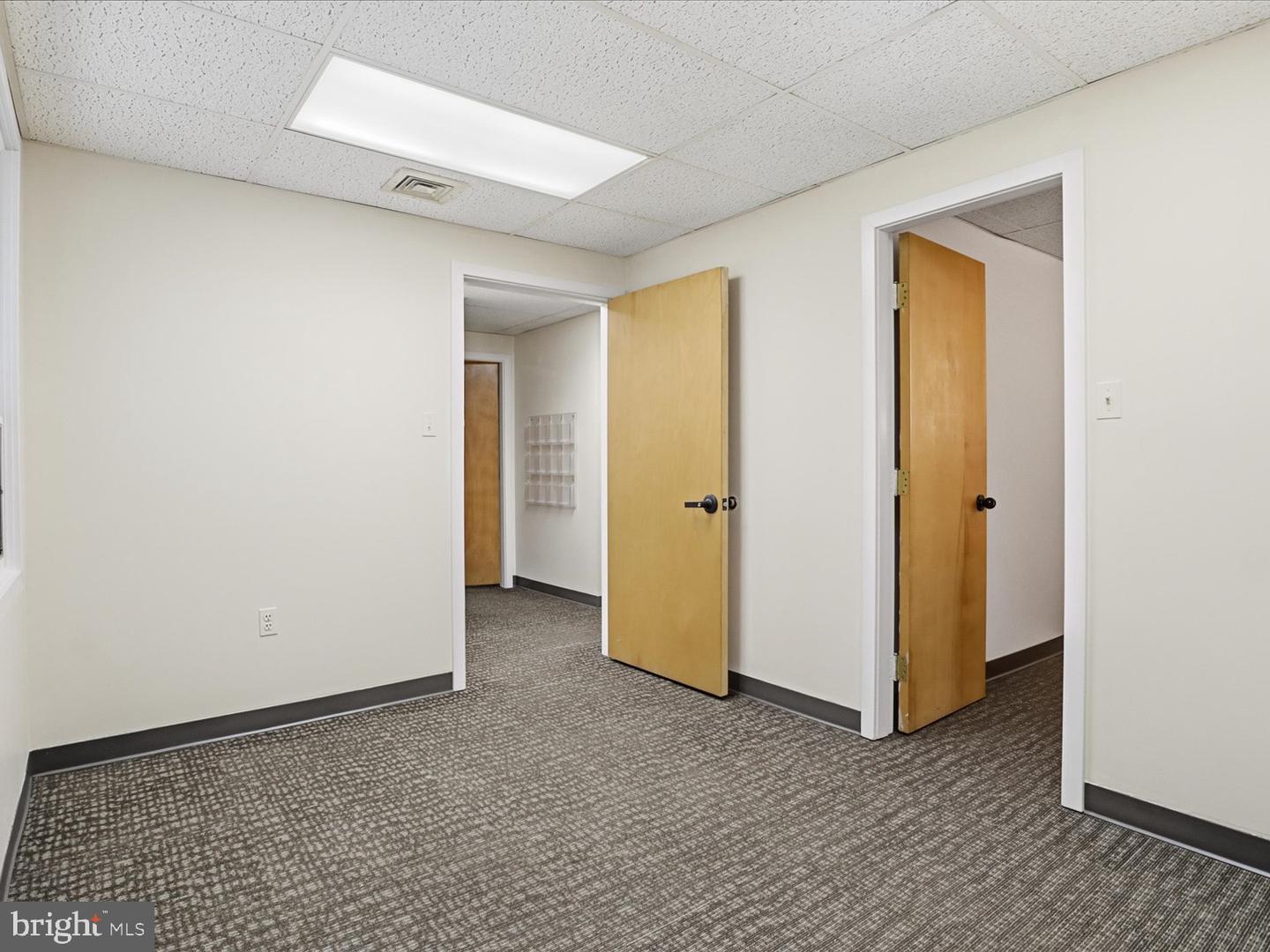 8340 TRAFORD LN #8340, SPRINGFIELD, Virginia 22152, ,Land,For sale,8340 TRAFORD LN #8340,VAFX2282276 MLS # VAFX2282276 8340 TRAFORD LN #8340, SPRINGFIELD, Virginia 22152, ,Land,For sale,8340 TRAFORD LN #8340,VAFX2282276 MLS # VAFX2282276