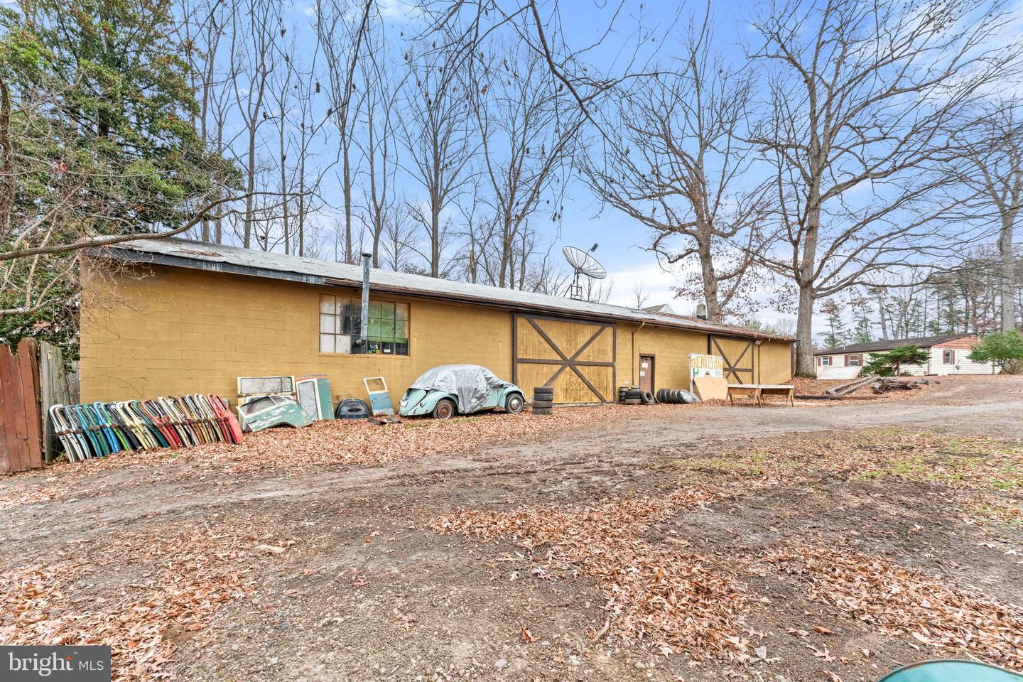 8906 HOOES RD, LORTON, Virginia 22079, ,Land,For sale,8906 HOOES RD,VAFX2283106 MLS # VAFX2283106