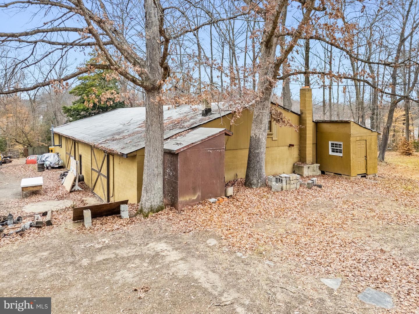 8906 HOOES RD, LORTON, Virginia 22079, ,Land,For sale,8906 HOOES RD,VAFX2283106 MLS # VAFX2283106