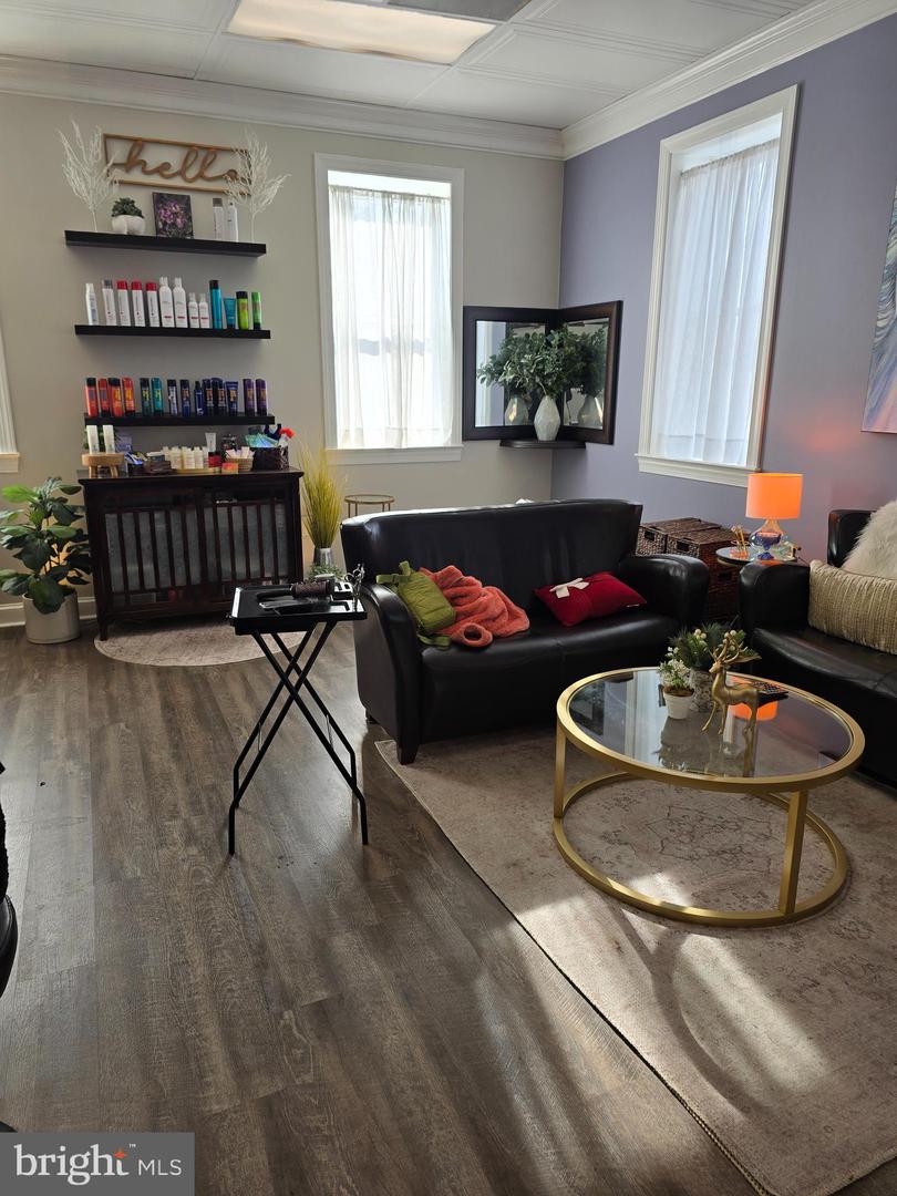 1 W LOUDOUN ST, ROUND HILL, Virginia 20141, ,Land,For sale,1 W LOUDOUN ST,VALO2113096 MLS # VALO2113096