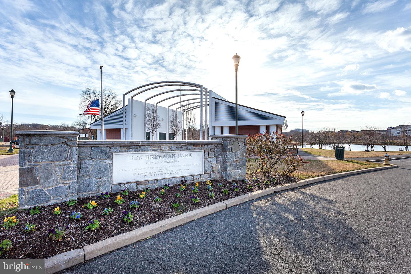 4600 DUKE ST #431, ALEXANDRIA, Virginia 22304, ,Land,For sale,4600 DUKE ST #431,VAAX2052730 MLS # VAAX2052730