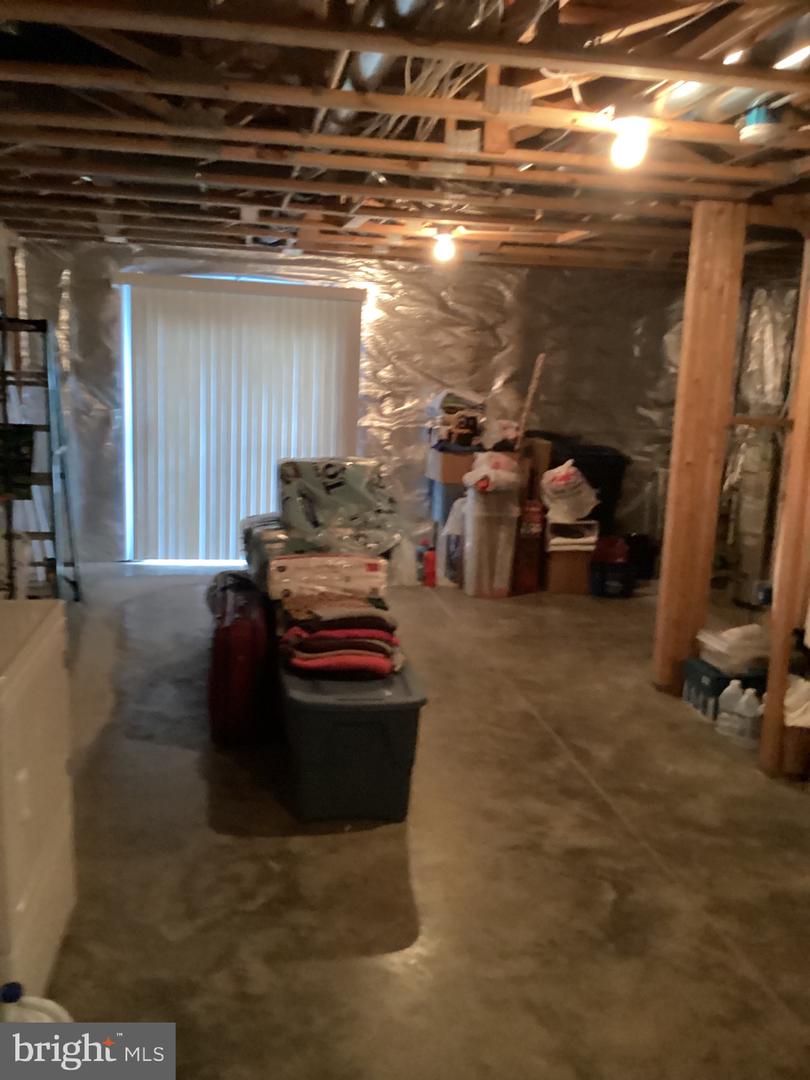 3910 BURNS CT SE, WASHINGTON, District Of Columbia 20019, 3 Bedrooms Bedrooms, ,2 BathroomsBathrooms,Residential,For sale,3910 BURNS CT SE,DCDC2198974 MLS # DCDC2198974