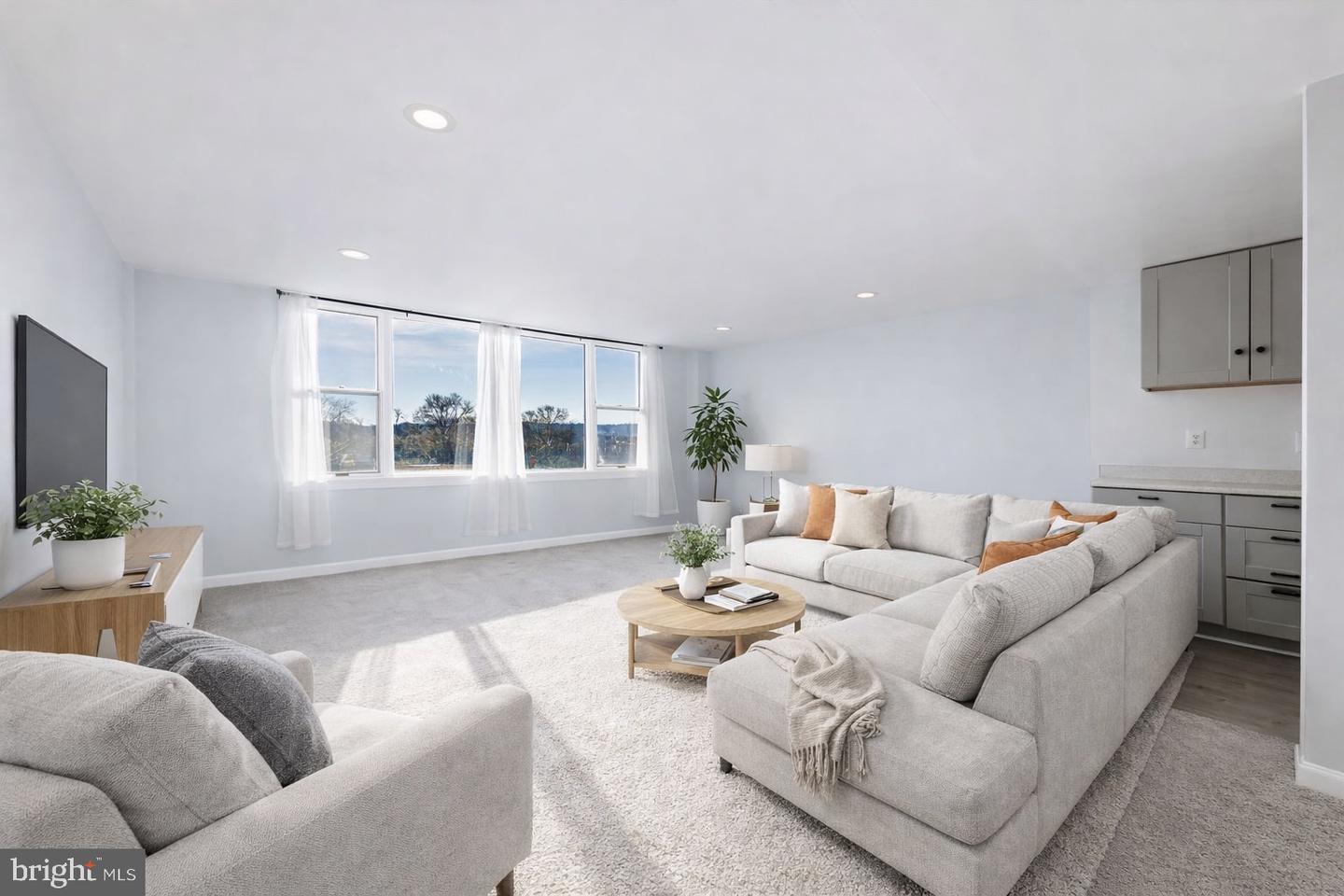 4600 DUKE ST #413, ALEXANDRIA, Virginia 22304, ,Land,For sale,4600 DUKE ST #413,VAAX2052738 MLS # VAAX2052738