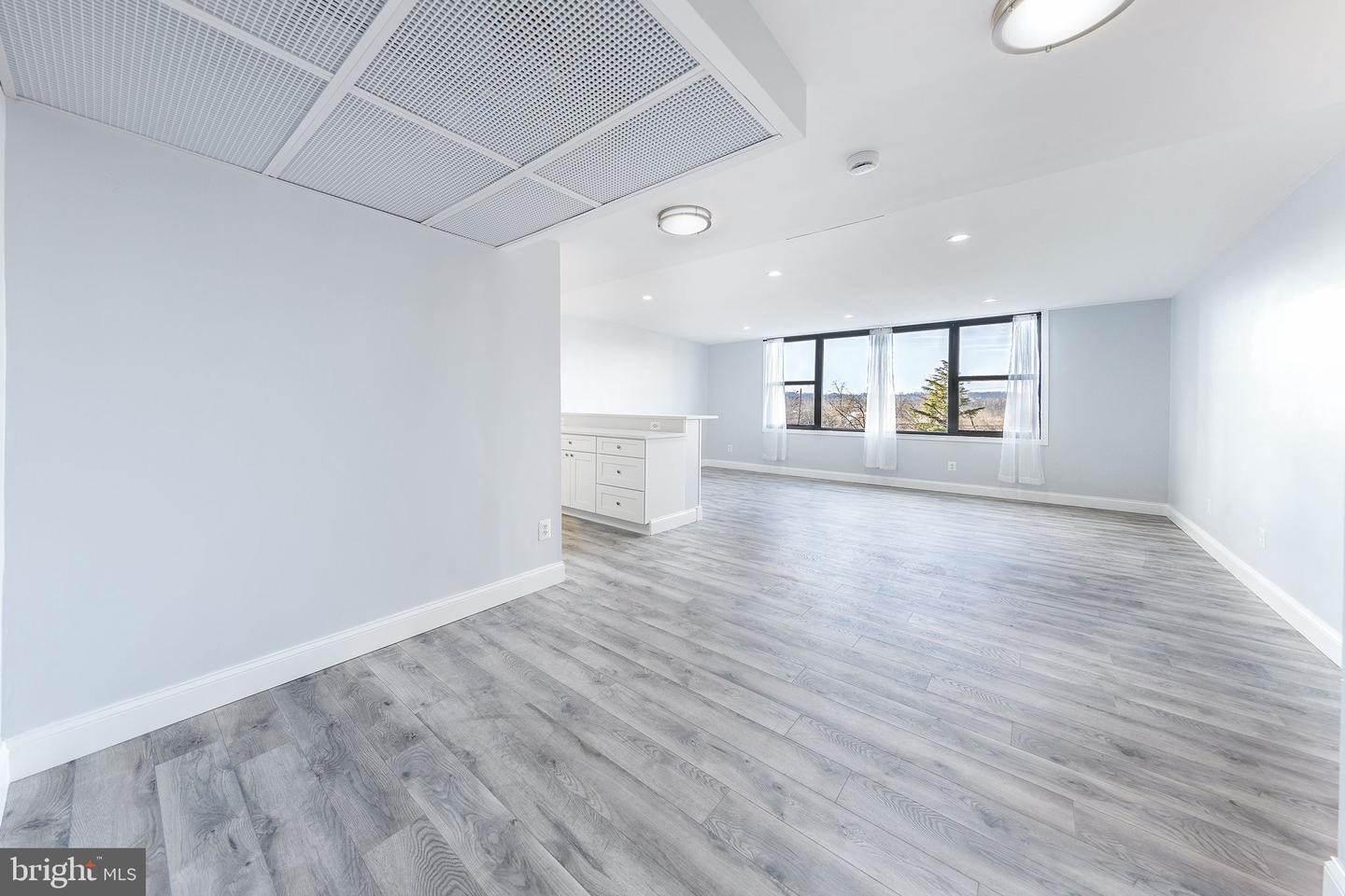 4600 DUKE ST #430, ALEXANDRIA, Virginia 22304, ,Land,For sale,4600 DUKE ST #430,VAAX2052740 MLS # VAAX2052740