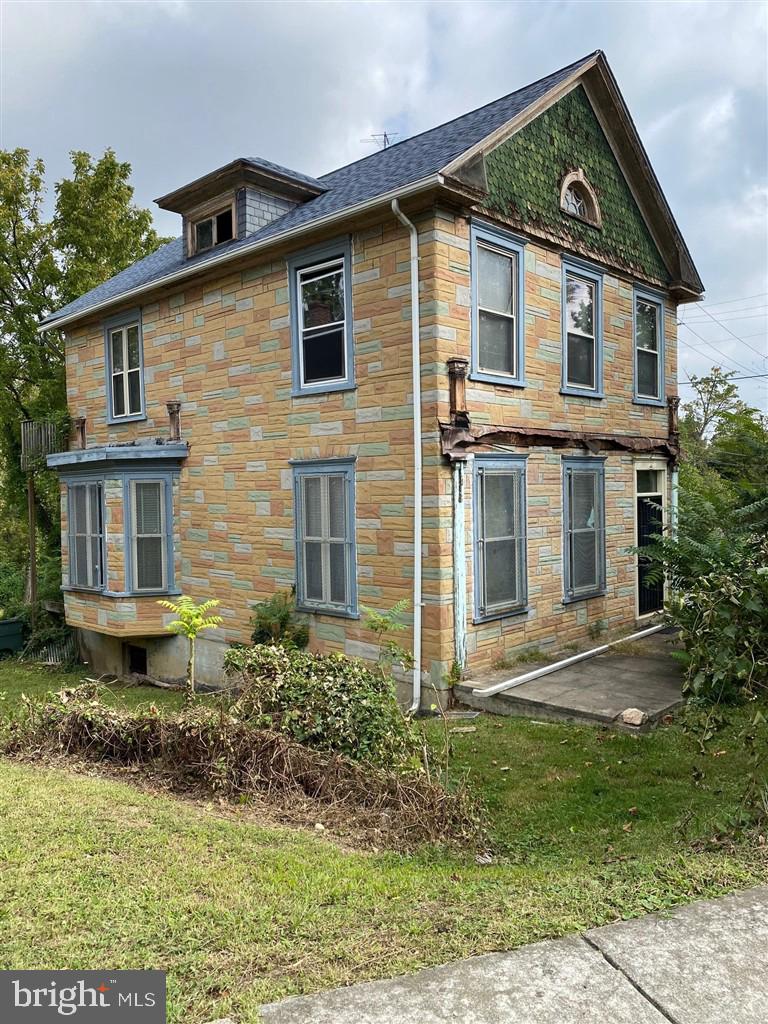 4616 FOOTE ST NE, WASHINGTON, District Of Columbia 20019, 3 Bedrooms Bedrooms, ,1 BathroomBathrooms,Residential,For sale,4616 FOOTE ST NE,DCDC2206068 MLS # DCDC2206068