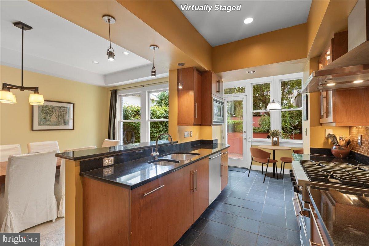 2816 27TH ST NW, WASHINGTON, District Of Columbia 20008, 4 Bedrooms Bedrooms, ,3 BathroomsBathrooms,Residential,For sale,2816 27TH ST NW,DCDC2207582 MLS # DCDC2207582