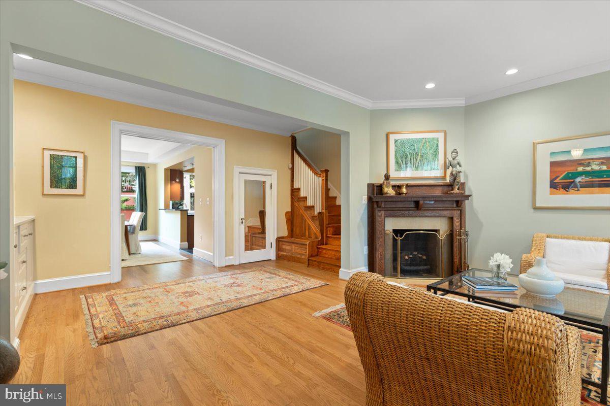 2816 27TH ST NW, WASHINGTON, District Of Columbia 20008, 4 Bedrooms Bedrooms, ,3 BathroomsBathrooms,Residential,For sale,2816 27TH ST NW,DCDC2207582 MLS # DCDC2207582