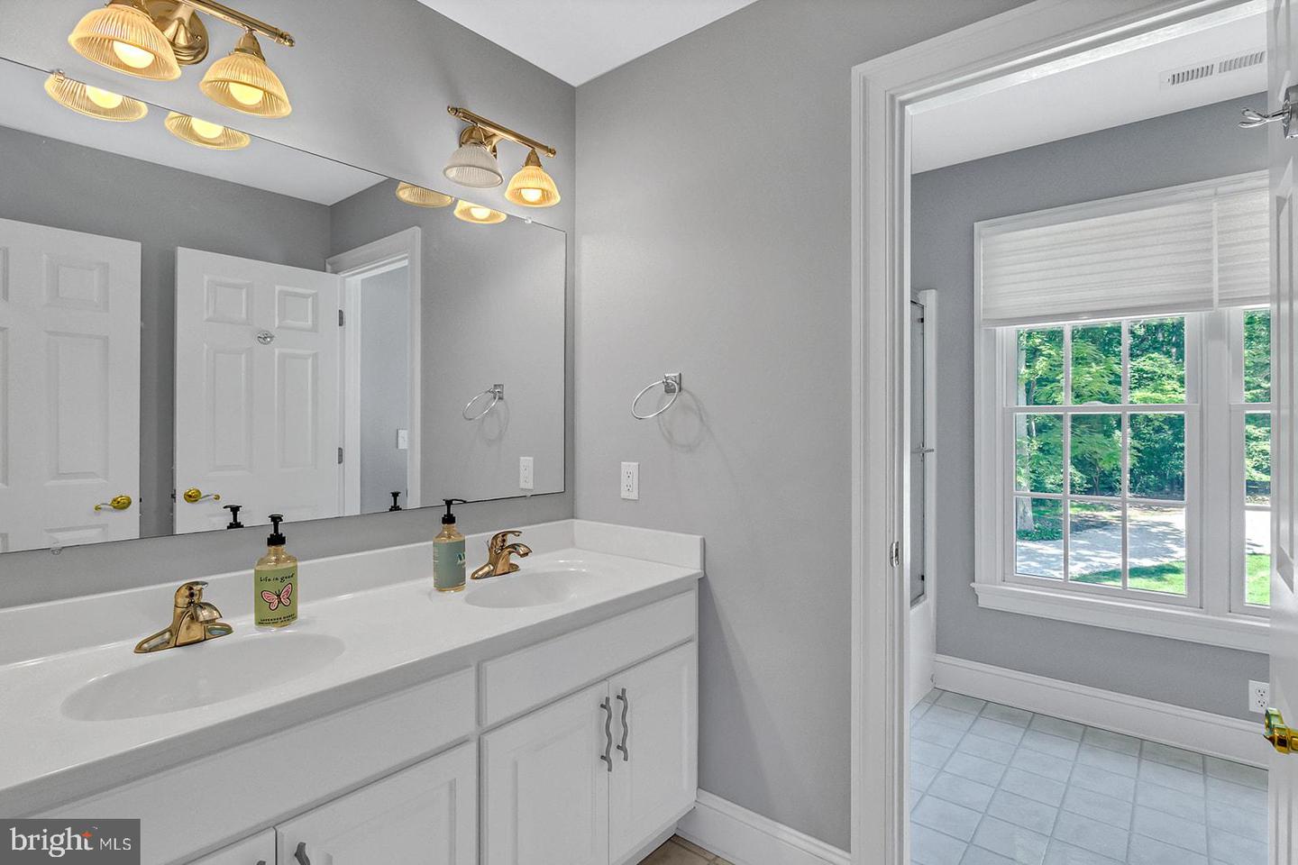 858 HARMONY HILLS CIR, WICOMICO CHURCH, Virginia 22579, 4 Bedrooms Bedrooms, ,3 BathroomsBathrooms,Residential,For sale,858 HARMONY HILLS CIR,VANV2001668 MLS # VANV2001668