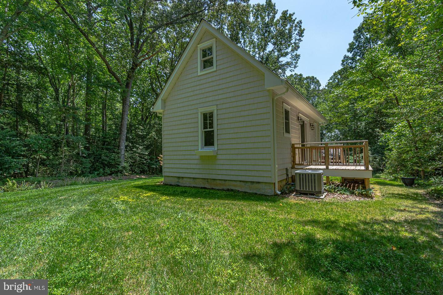 858 HARMONY HILLS CIR, WICOMICO CHURCH, Virginia 22579, 4 Bedrooms Bedrooms, ,3 BathroomsBathrooms,Residential,For sale,858 HARMONY HILLS CIR,VANV2001668 MLS # VANV2001668