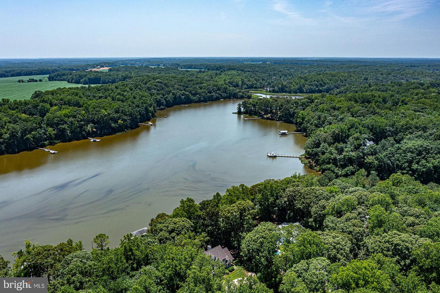 858 HARMONY HILLS CIR, WICOMICO CHURCH, Virginia 22579, 4 Bedrooms Bedrooms, ,3 BathroomsBathrooms,Residential,For sale,858 HARMONY HILLS CIR,VANV2001668 MLS # VANV2001668