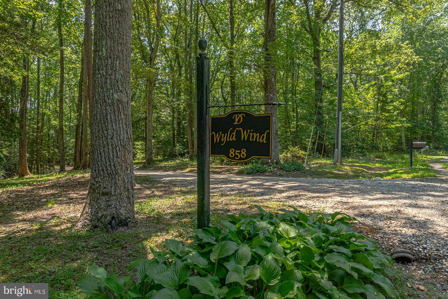 858 HARMONY HILLS CIR, WICOMICO CHURCH, Virginia 22579, 4 Bedrooms Bedrooms, ,3 BathroomsBathrooms,Residential,For sale,858 HARMONY HILLS CIR,VANV2001668 MLS # VANV2001668