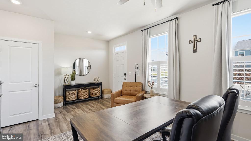 2124 BERWICK DR, JEFFERSONTON, Virginia 22724, 5 Bedrooms Bedrooms, ,3 BathroomsBathrooms,Residential,2124 BERWICK DR,VACU2012000 MLS # VACU2012000