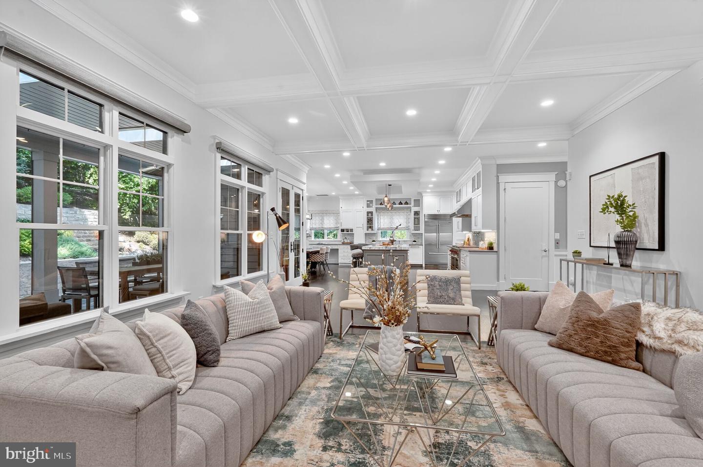 3400 MILITARY RD, ARLINGTON, Virginia 22207, 6 Bedrooms Bedrooms, ,6 BathroomsBathrooms,Residential,For sale,3400 MILITARY RD,VAAR2061122 MLS # VAAR2061122