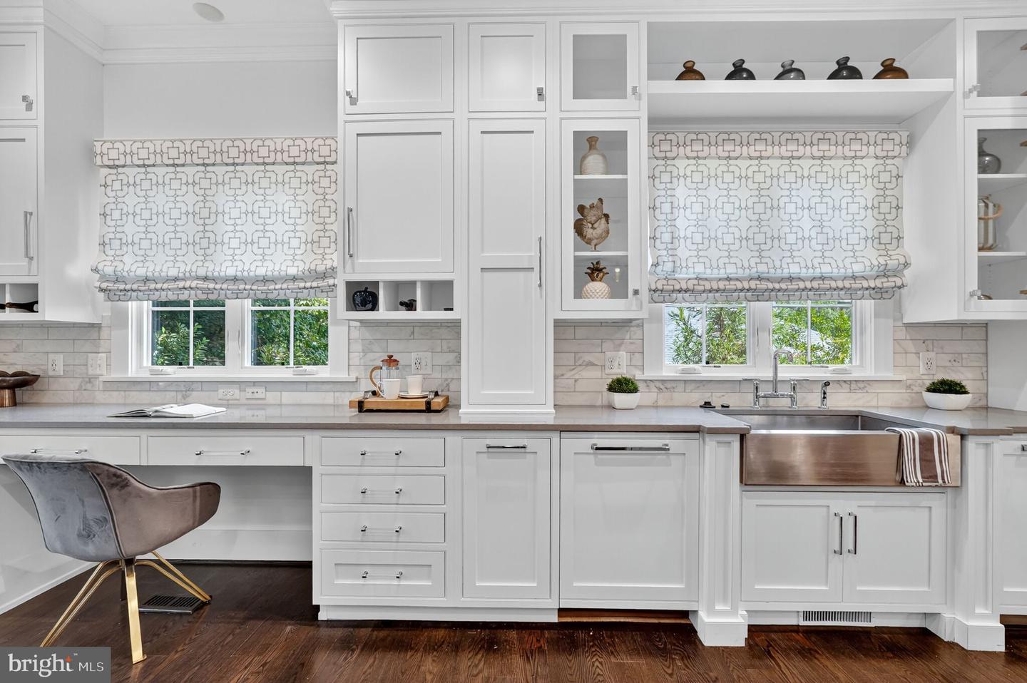 3400 MILITARY RD, ARLINGTON, Virginia 22207, 6 Bedrooms Bedrooms, ,6 BathroomsBathrooms,Residential,For sale,3400 MILITARY RD,VAAR2061122 MLS # VAAR2061122