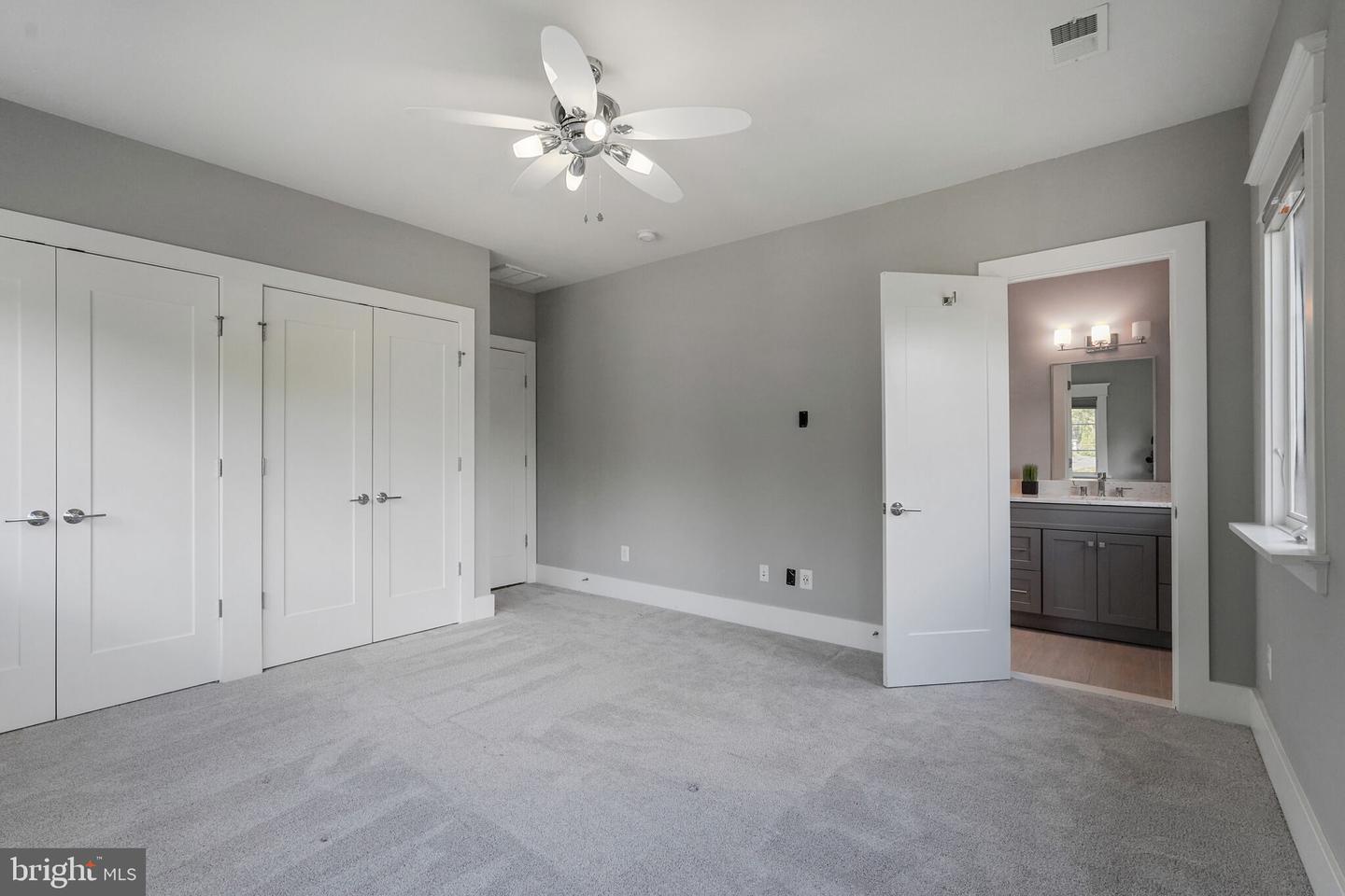 3400 MILITARY RD, ARLINGTON, Virginia 22207, 6 Bedrooms Bedrooms, ,6 BathroomsBathrooms,Residential,For sale,3400 MILITARY RD,VAAR2061122 MLS # VAAR2061122