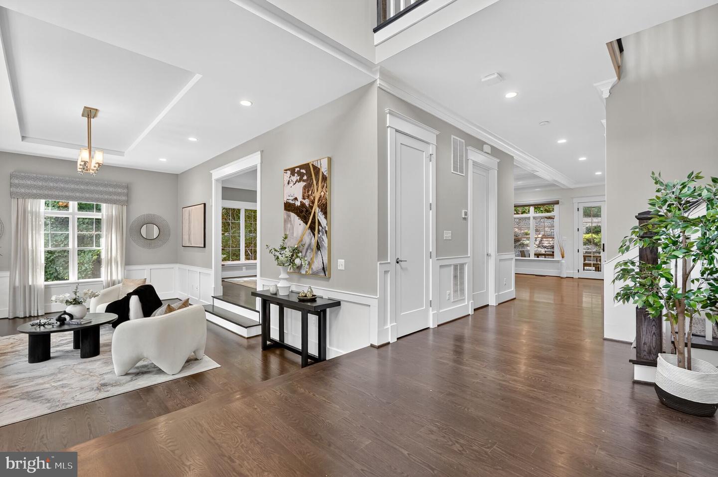 3400 MILITARY RD, ARLINGTON, Virginia 22207, 6 Bedrooms Bedrooms, ,6 BathroomsBathrooms,Residential,For sale,3400 MILITARY RD,VAAR2061122 MLS # VAAR2061122